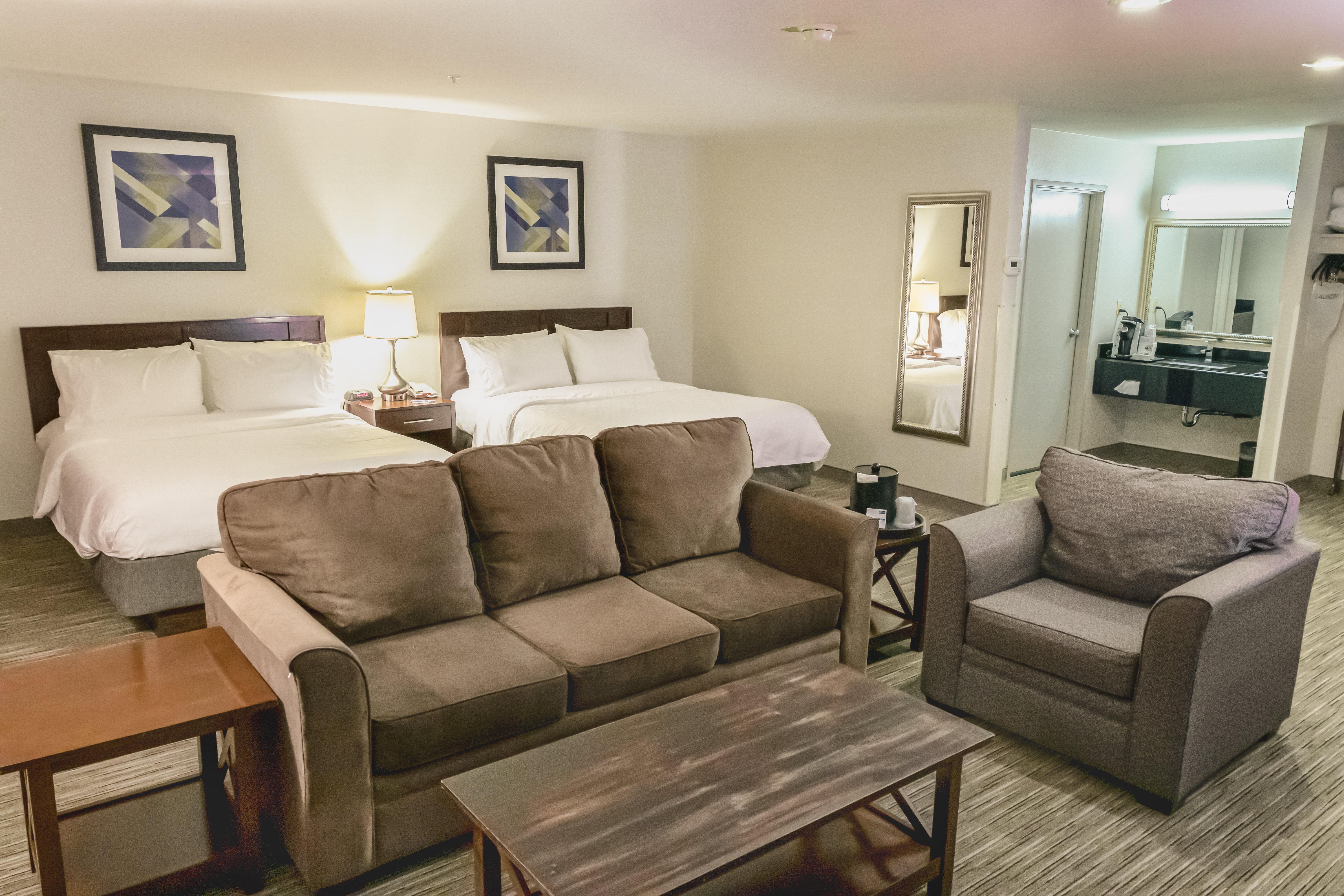 Holiday Express By Ihg Hotel 3*