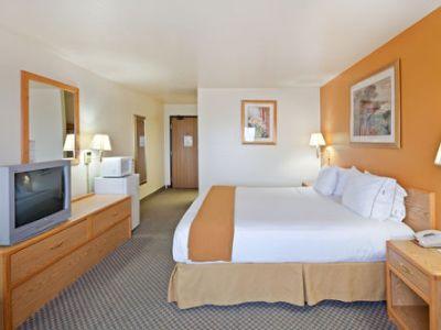 Express By Ihg Hotel 3*