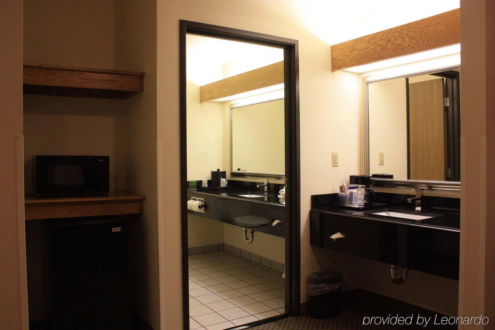 Holiday Express By Ihg Pendleton